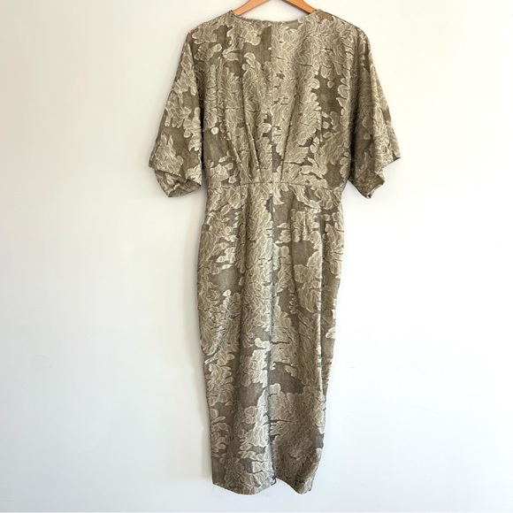 ZARA Sage Green Textured Draped Floral Design Short Sleeves Midi Dress Sz L NEW - Picture 8 of 16